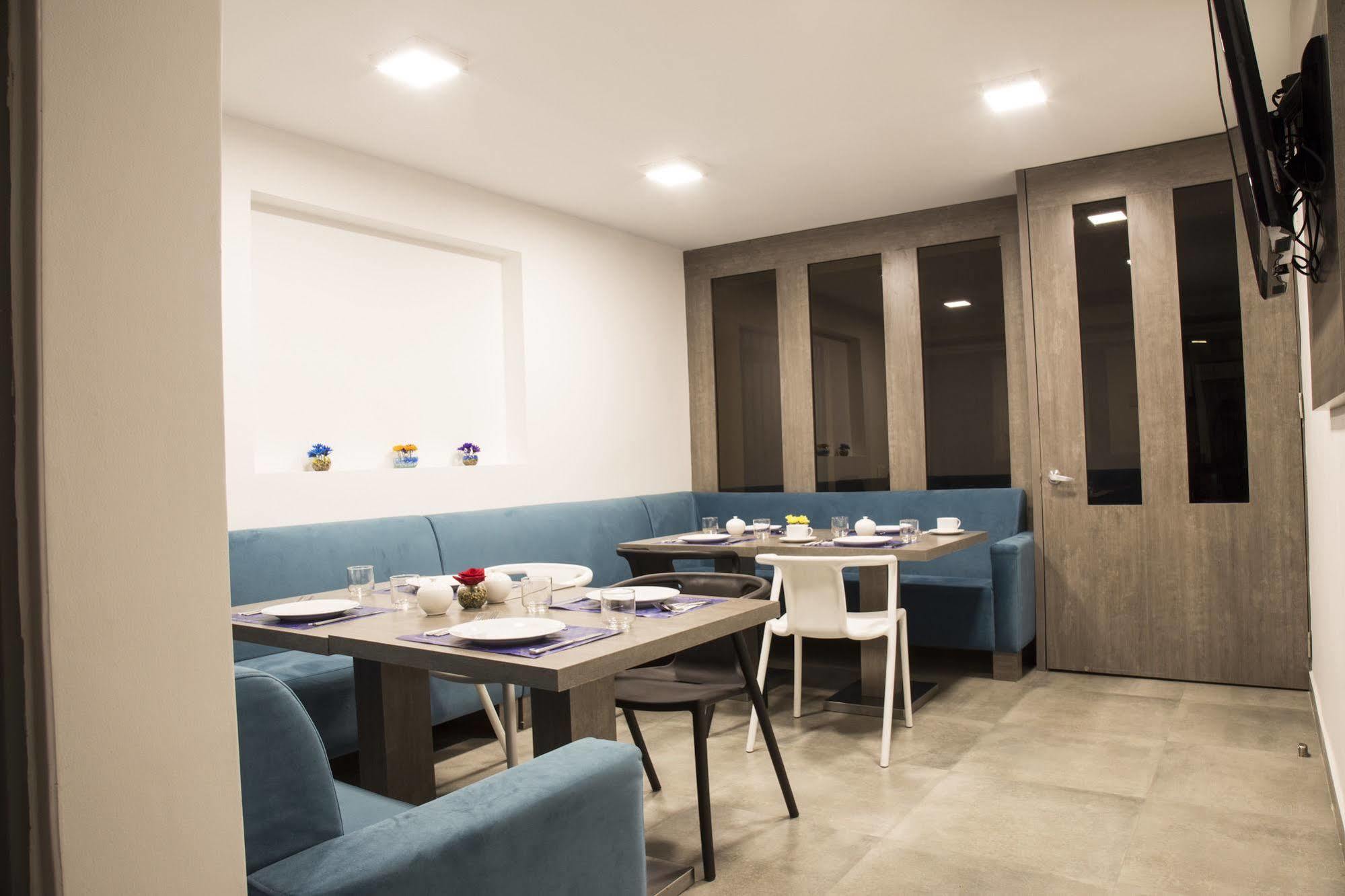 Agora Suites Self-Service Boutique Hotel Богота Екстериор снимка