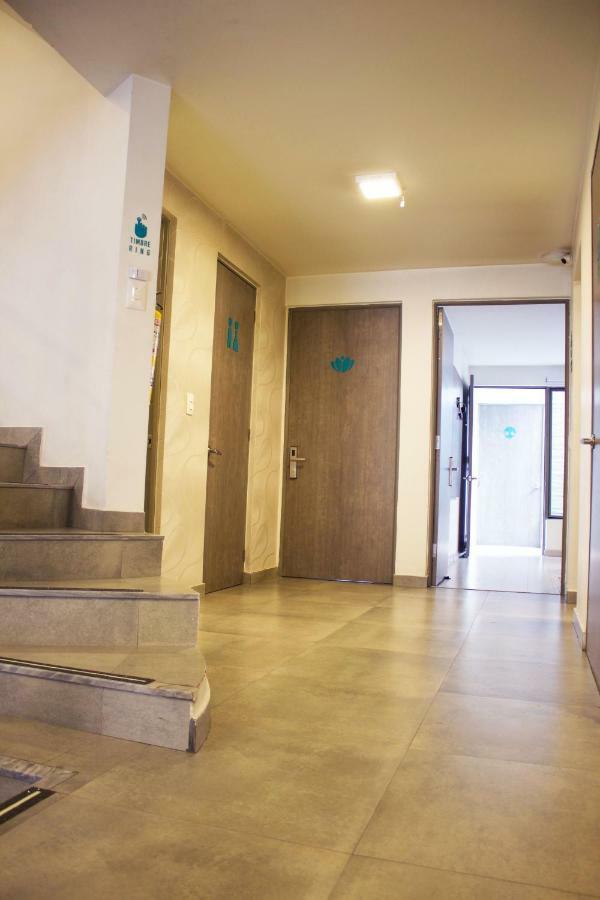 Agora Suites Self-Service Boutique Hotel Богота Екстериор снимка